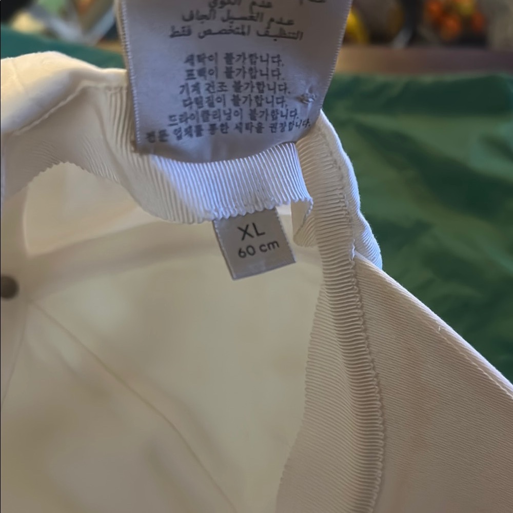 Authentic Gucci Script Hat - Picture 3 of 5